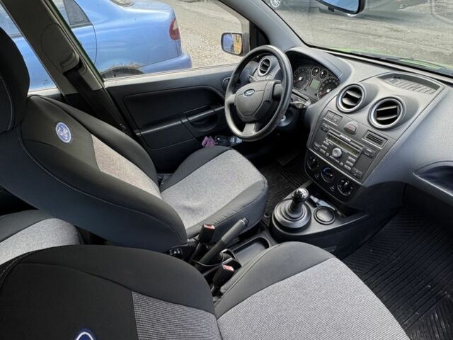 Форд Фиеста 2008 в Киеве на Automoto.ua Зеленый Форд Фиеста, объемом двигателя 1.4 л и пробегом 200 тыс. км за 2500 $, фото 14 на Automoto.ua