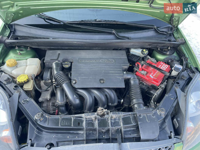 Зеленый Форд Фиеста, объемом двигателя 1.4 л и пробегом 168 тыс. км за 4200 $, фото 9 на Automoto.ua