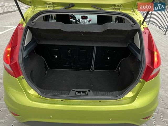 Зеленый Форд Фиеста, объемом двигателя 1.4 л и пробегом 110 тыс. км за 6450 $, фото 8 на Automoto.ua
