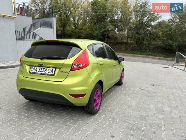Форд Фиеста 2011 в Фастове на Automoto.ua Зеленый Форд Фиеста, объемом двигателя 1.39 л и пробегом 110 тыс. км за 6499 $, фото 9 на Automoto.ua