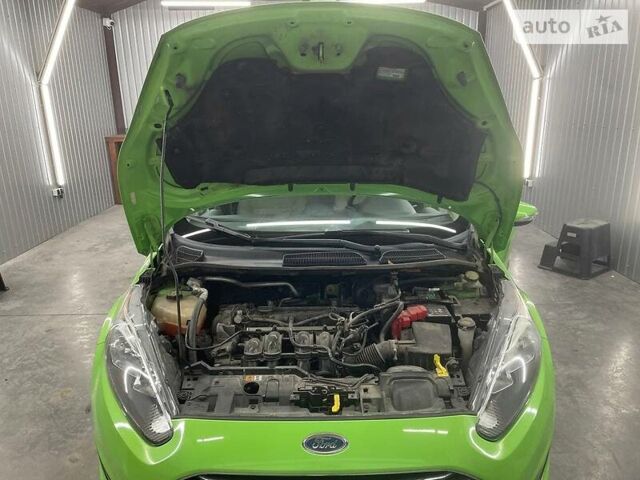 Зеленый Форд Фиеста, объемом двигателя 1.6 л и пробегом 90 тыс. км за 7300 $, фото 3 на Automoto.ua