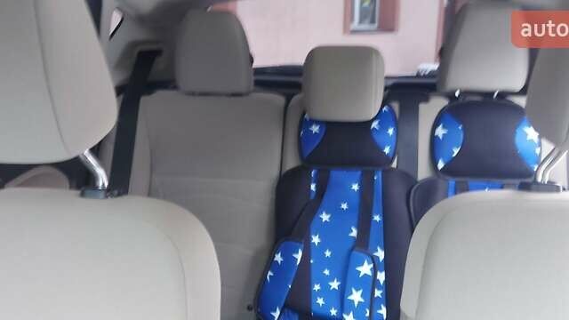 Зеленый Форд Фиеста, объемом двигателя 1.6 л и пробегом 128 тыс. км за 10700 $, фото 19 на Automoto.ua