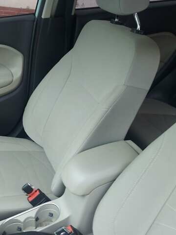 Зеленый Форд Фиеста, объемом двигателя 1.6 л и пробегом 128 тыс. км за 10700 $, фото 26 на Automoto.ua