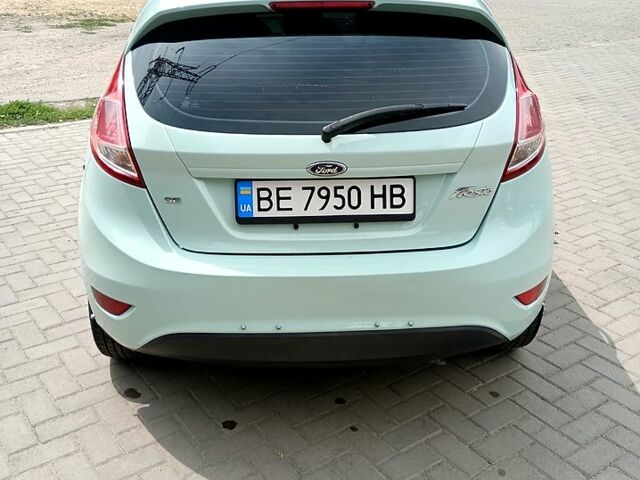 Форд Фиеста 2017 в Николаеве на Automoto.ua Зеленый Форд Фиеста, объемом двигателя 1.6 л и пробегом 123 тыс. км за 9000 $, фото 7 на Automoto.ua