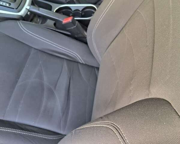 Зеленый Форд Фиеста, объемом двигателя 1.6 л и пробегом 105 тыс. км за 6700 $, фото 12 на Automoto.ua