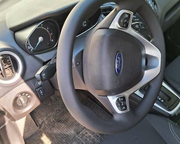 Зеленый Форд Фиеста, объемом двигателя 1.6 л и пробегом 105 тыс. км за 6700 $, фото 11 на Automoto.ua