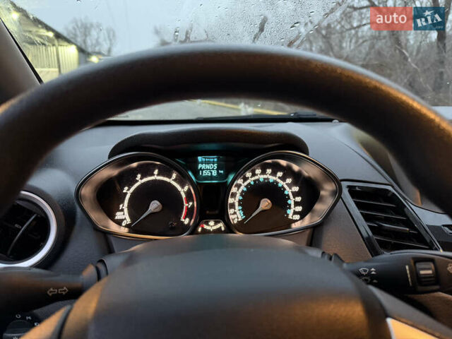 Зеленый Форд Фиеста, объемом двигателя 1.6 л и пробегом 115 тыс. км за 10800 $, фото 7 на Automoto.ua