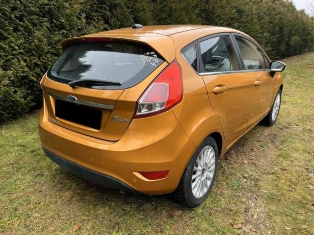 Помаранчевий Форд Фієста, об'ємом двигуна 1.6 л та пробігом 89 тис. км за 1500 $, фото 3 на Automoto.ua