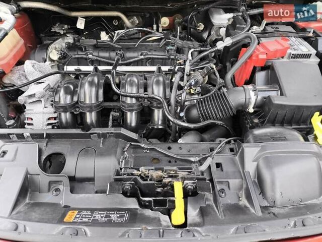 Помаранчевий Форд Фієста, об'ємом двигуна 1.6 л та пробігом 271 тис. км за 6800 $, фото 23 на Automoto.ua