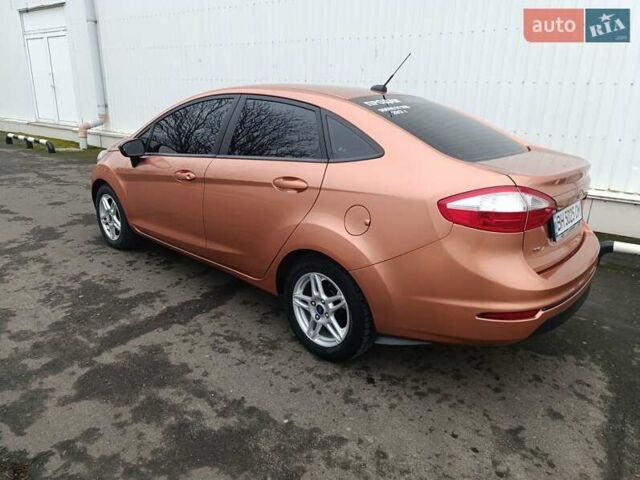 Оранжевый Форд Фиеста, объемом двигателя 1.6 л и пробегом 144 тыс. км за 7999 $, фото 10 на Automoto.ua