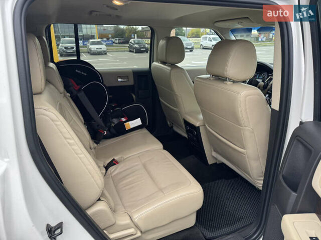 Форд Флекс 2013 в Белой Церкве на Automoto.ua Белый Форд Флекс, объемом двигателя 3.5 л и пробегом 214 тыс. км за 12999 $, фото 21 на Automoto.ua