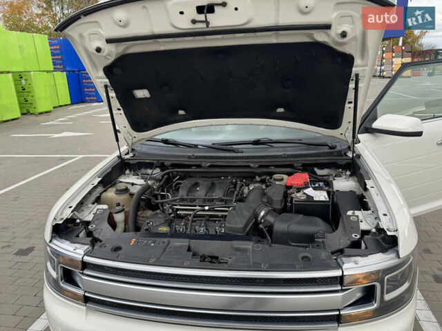 Форд Флекс 2013 в Белой Церкве на Automoto.ua Белый Форд Флекс, объемом двигателя 3.5 л и пробегом 214 тыс. км за 12999 $, фото 31 на Automoto.ua