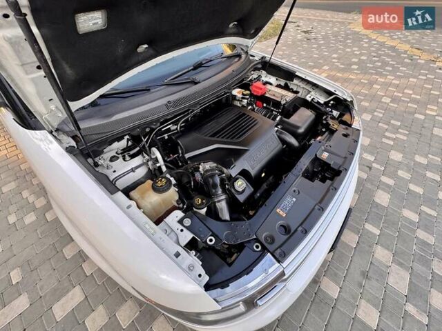 Белый Форд Флекс, объемом двигателя 3.5 л и пробегом 187 тыс. км за 12800 $, фото 81 на Automoto.ua