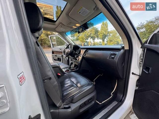 Белый Форд Флекс, объемом двигателя 3.5 л и пробегом 187 тыс. км за 12800 $, фото 47 на Automoto.ua