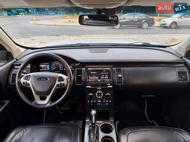 Белый Форд Флекс, объемом двигателя 3.5 л и пробегом 187 тыс. км за 12800 $, фото 73 на Automoto.ua