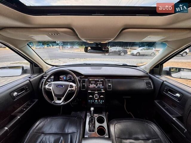 Белый Форд Флекс, объемом двигателя 3.5 л и пробегом 187 тыс. км за 12800 $, фото 71 на Automoto.ua