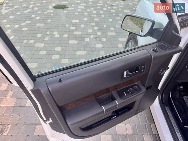 Білий Форд Флекс, об'ємом двигуна 3.5 л та пробігом 187 тис. км за 12800 $, фото 29 на Automoto.ua