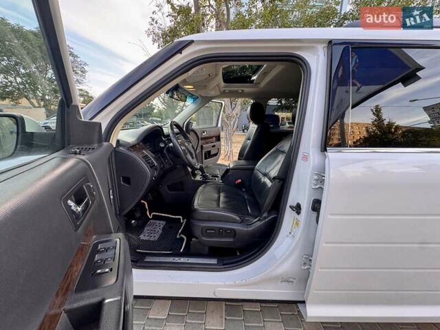 Белый Форд Флекс, объемом двигателя 3.5 л и пробегом 187 тыс. км за 12800 $, фото 35 на Automoto.ua