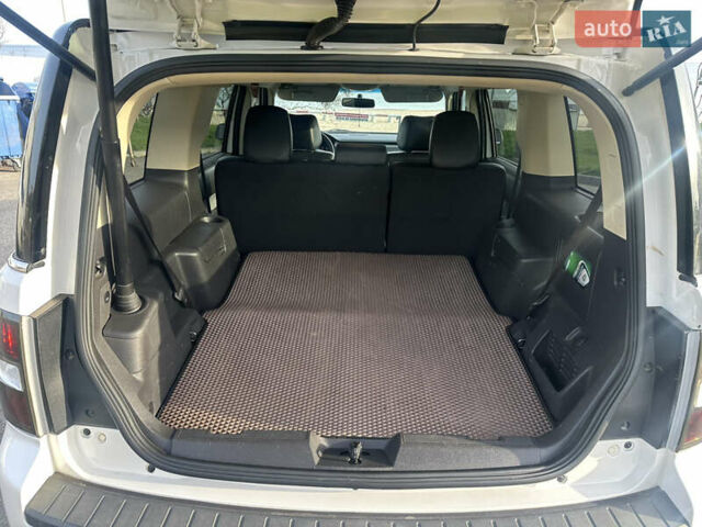 Белый Форд Флекс, объемом двигателя 3.5 л и пробегом 194 тыс. км за 11999 $, фото 2 на Automoto.ua