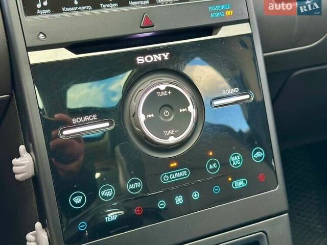 Белый Форд Флекс, объемом двигателя 3.5 л и пробегом 224 тыс. км за 12500 $, фото 12 на Automoto.ua