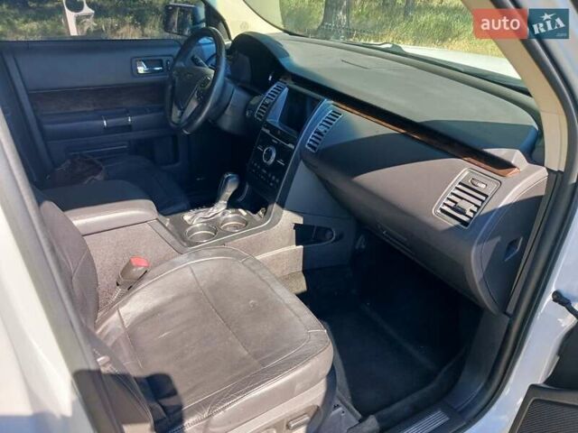 Білий Форд Флекс, об'ємом двигуна 3.5 л та пробігом 119 тис. км за 15700 $, фото 5 на Automoto.ua