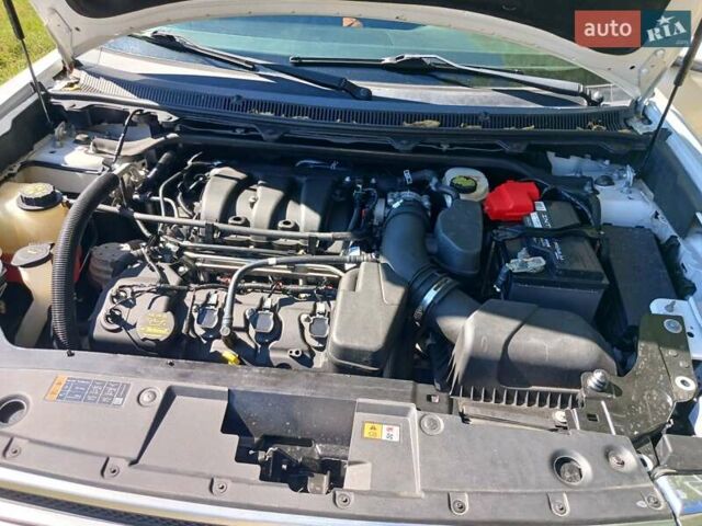 Білий Форд Флекс, об'ємом двигуна 3.5 л та пробігом 119 тис. км за 15700 $, фото 7 на Automoto.ua