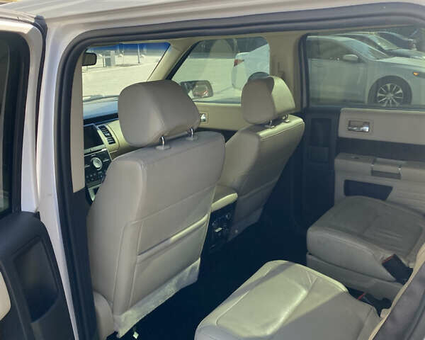 Білий Форд Флекс, об'ємом двигуна 3.5 л та пробігом 160 тис. км за 18300 $, фото 5 на Automoto.ua