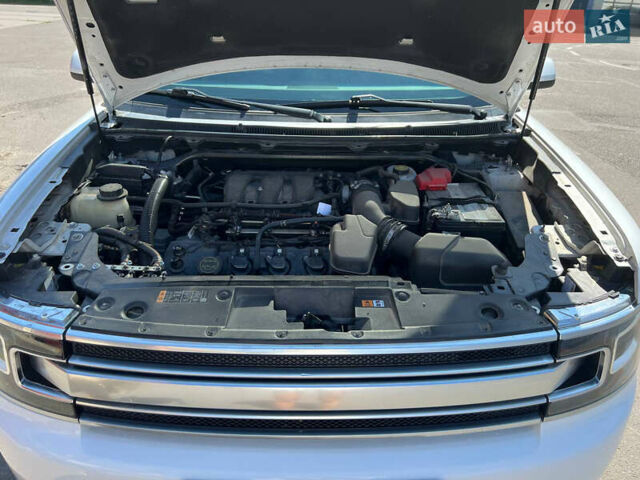 Білий Форд Флекс, об'ємом двигуна 35 л та пробігом 125 тис. км за 21000 $, фото 11 на Automoto.ua