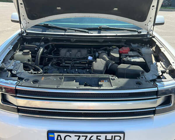 Білий Форд Флекс, об'ємом двигуна 35 л та пробігом 125 тис. км за 21000 $, фото 7 на Automoto.ua