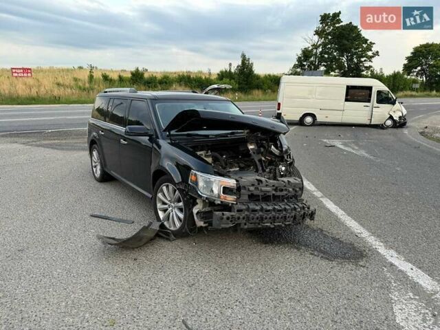 Черный Форд Флекс, объемом двигателя 3.5 л и пробегом 119 тыс. км за 4500 $, фото 2 на Automoto.ua