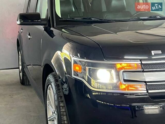 Чорний Форд Флекс, об'ємом двигуна 3.5 л та пробігом 183 тис. км за 16700 $, фото 1 на Automoto.ua