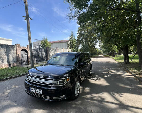 Черный Форд Флекс, объемом двигателя 3.5 л и пробегом 160 тыс. км за 14500 $, фото 1 на Automoto.ua