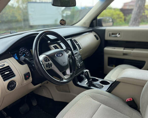 Красный Форд Флекс, объемом двигателя 3.5 л и пробегом 154 тыс. км за 12700 $, фото 26 на Automoto.ua