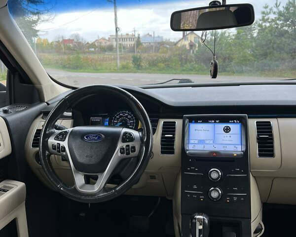 Красный Форд Флекс, объемом двигателя 3.5 л и пробегом 154 тыс. км за 12700 $, фото 33 на Automoto.ua