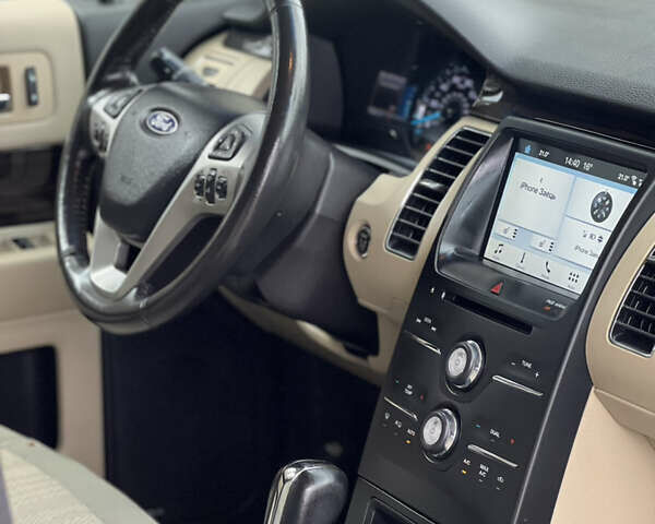 Красный Форд Флекс, объемом двигателя 3.5 л и пробегом 154 тыс. км за 12700 $, фото 35 на Automoto.ua