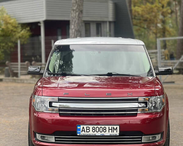 Красный Форд Флекс, объемом двигателя 3.5 л и пробегом 154 тыс. км за 12700 $, фото 1 на Automoto.ua