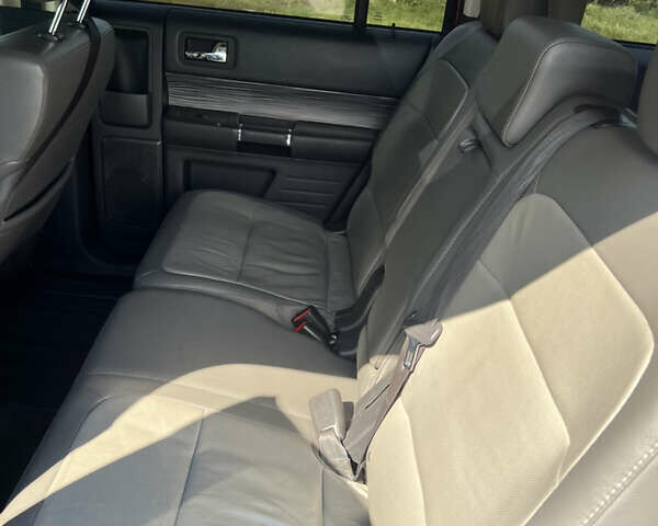 Форд Флекс, объемом двигателя 3.5 л и пробегом 185 тыс. км за 17800 $, фото 12 на Automoto.ua