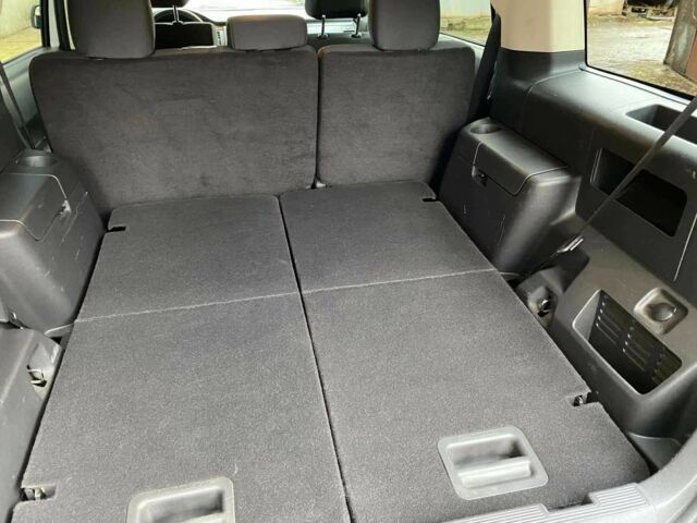 Серый Форд Флекс, объемом двигателя 3.5 л и пробегом 94 тыс. км за 13000 $, фото 9 на Automoto.ua