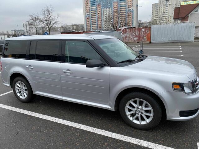 Серый Форд Флекс, объемом двигателя 3.5 л и пробегом 94 тыс. км за 13000 $, фото 2 на Automoto.ua