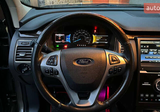 Серый Форд Флекс, объемом двигателя 3.5 л и пробегом 170 тыс. км за 12500 $, фото 26 на Automoto.ua