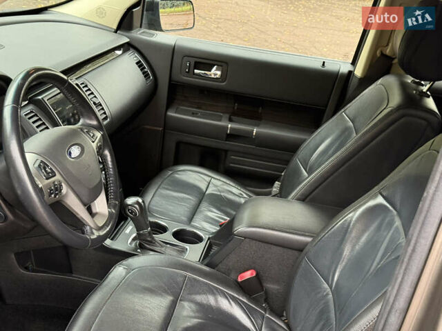 Форд Флекс 2013 у Житомирі на Automoto.ua Сірий Форд Флекс, об'ємом двигуна 3.5 л та пробігом 192 тис. км за 11499 $, фото 13 на Automoto.ua