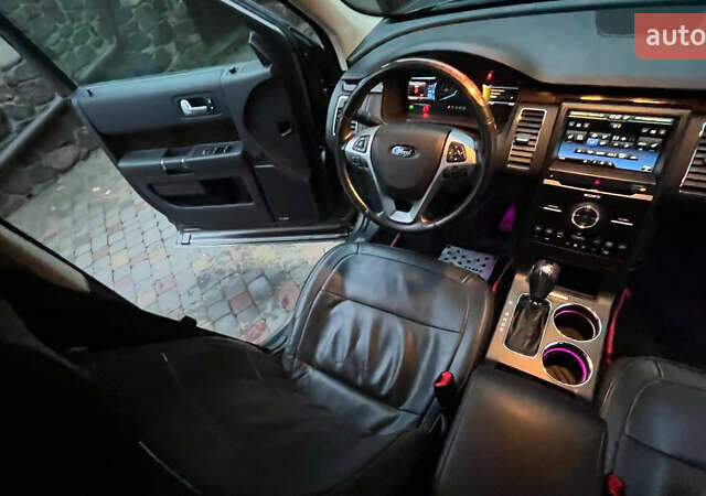 Серый Форд Флекс, объемом двигателя 3.5 л и пробегом 170 тыс. км за 12500 $, фото 34 на Automoto.ua