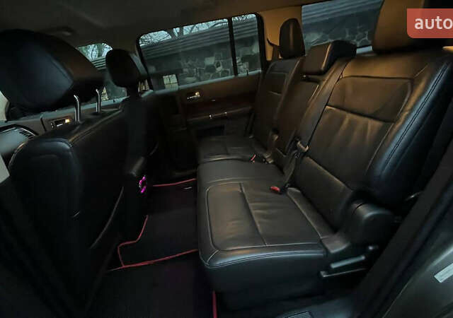 Серый Форд Флекс, объемом двигателя 3.5 л и пробегом 170 тыс. км за 12500 $, фото 24 на Automoto.ua