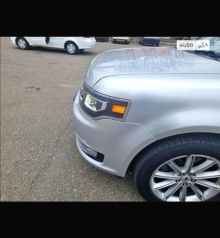 Сірий Форд Флекс, об'ємом двигуна 3.5 л та пробігом 197 тис. км за 15900 $, фото 6 на Automoto.ua