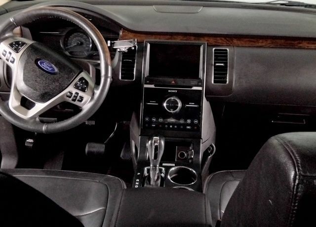 Серый Форд Флекс, объемом двигателя 3.5 л и пробегом 60 тыс. км за 15646 $, фото 13 на Automoto.ua