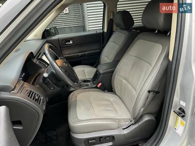 Сірий Форд Флекс, об'ємом двигуна 3.5 л та пробігом 64 тис. км за 15500 $, фото 28 на Automoto.ua
