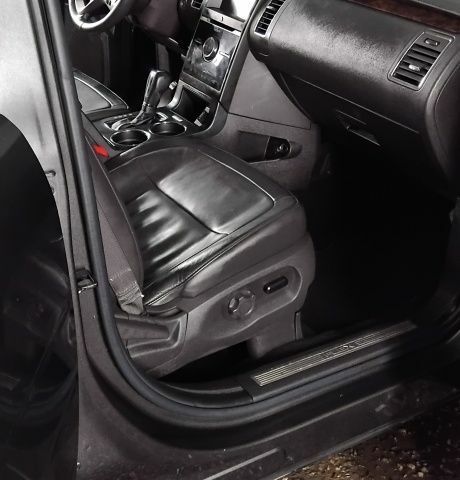 Серый Форд Флекс, объемом двигателя 3.5 л и пробегом 60 тыс. км за 16616 $, фото 14 на Automoto.ua