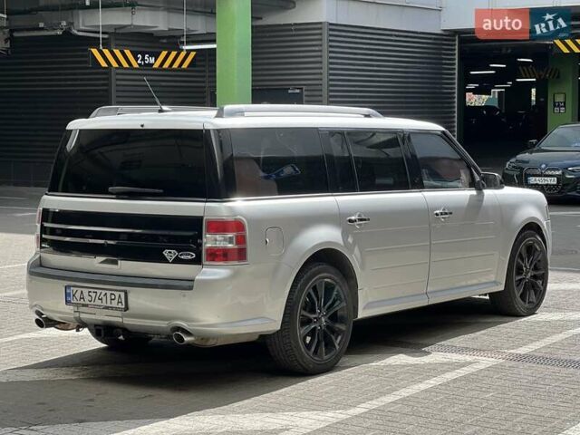 Сірий Форд Флекс, об'ємом двигуна 3.5 л та пробігом 64 тис. км за 15500 $, фото 11 на Automoto.ua