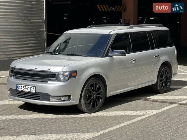 Сірий Форд Флекс, об'ємом двигуна 3.5 л та пробігом 64 тис. км за 15500 $, фото 2 на Automoto.ua