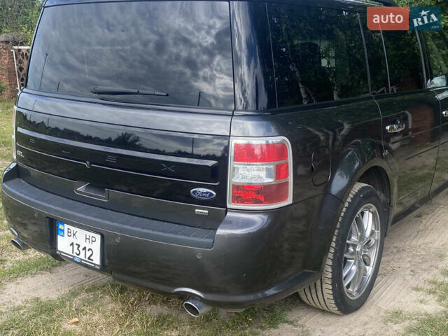 Серый Форд Флекс, объемом двигателя 3.5 л и пробегом 43 тыс. км за 19600 $, фото 5 на Automoto.ua